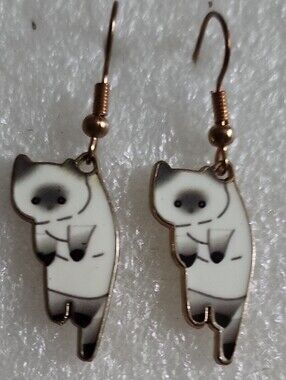 Hand Crafted Siamese Cat Dangle Earrings with Gold Hooks